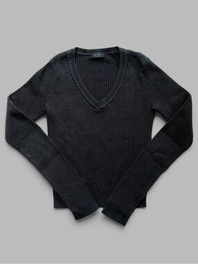 John Galt Ribbed V-Neck Sweater Black One Size XS S